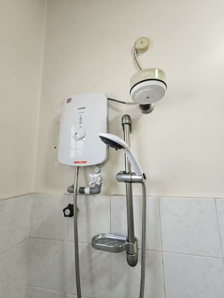 Bandar Utama 10 untuk Untuk Disewa - RM 2,900 /bulan, Mac 2026 - Bathroom - PropertyGuru.com.my