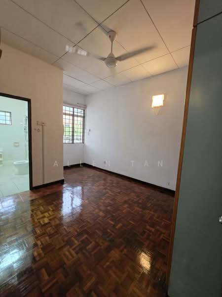 2-storey Terraced House for Rent in Bandar Utama 10 (Bandar Utama) - Allen Tan - Interior - PropertyGuru.com.my