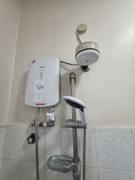 2-storey Terraced House for Rent in Bandar Utama 10 (Bandar Utama) - Allen Tan - Bathroom - PropertyGuru.com.my