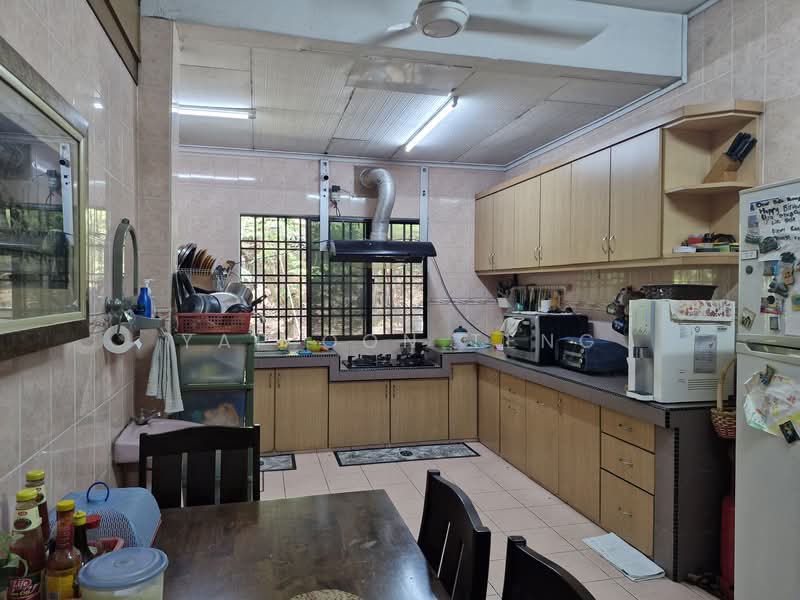 Taman Seputeh untuk Untuk Dijual - RM 1,138,000, Mac 2026 - Kitchen - PropertyGuru.com.my