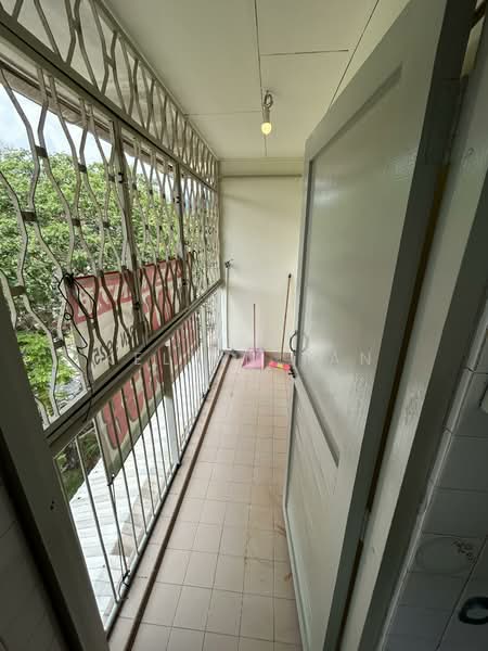 Seksyen 2 Wangsa Maju Flat untuk Untuk Disewa - RM 800 /bulan, Mac 2026 - Balcony - PropertyGuru.com.my