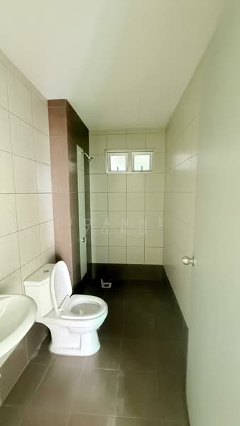 One 49 Residence untuk Untuk Dijual - RM 450,000, Mac 2026 - Bathroom - PropertyGuru.com.my