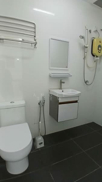 SS3 Taman Universiti untuk Untuk Dijual - RM 1,200,000, Mac 2026 - Bathroom - PropertyGuru.com.my