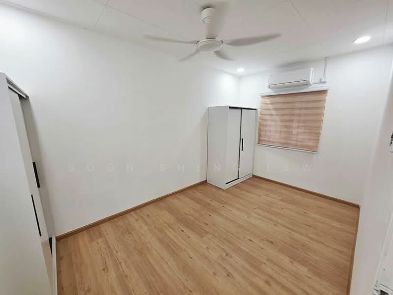 1-storey Terraced House for Sale in Bandar Tasik Kesuma (Beranang) - Soon Sheng Law - Bedroom - PropertyGuru.com.my