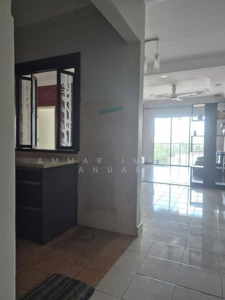 Juta Mines untuk Untuk Dijual - RM 300,000, Mac 2026 - Living Room - PropertyGuru.com.my