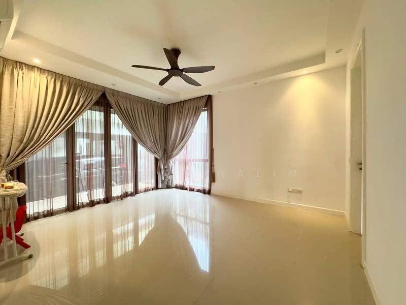 Mozart, Symphony Hills untuk Untuk Dijual - RM 1,250,000, Mac 2026 - Living Room - PropertyGuru.com.my