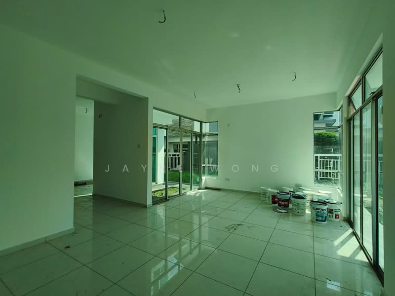 Rumah Berkembar untuk Dijual di Skudai (Johor) - Jayne Wong - Living Room - PropertyGuru.com.my