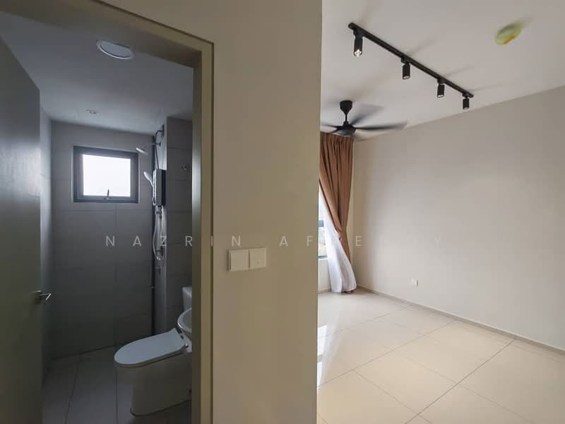 Service Residence for Rent at Seiring Residensi - Nazrin Affendy - Bathroom - PropertyGuru.com.my