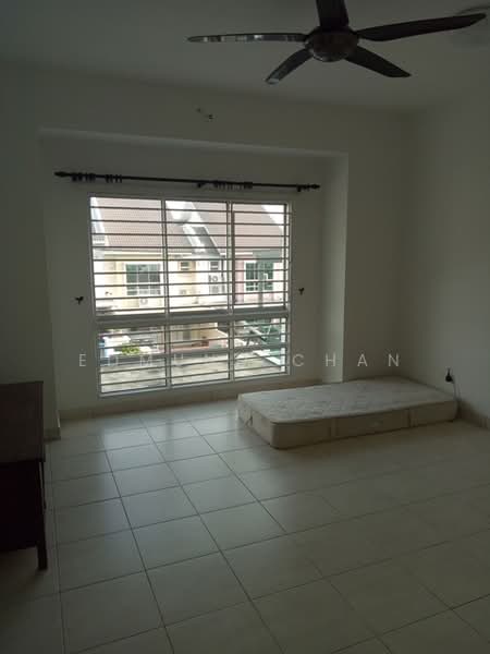 Taman Mutiara Indah untuk Untuk Disewa - RM 1,800 /bulan, Mac 2026 - Bedroom - PropertyGuru.com.my