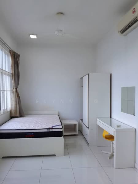 Skypod Residence untuk Untuk Dijual - RM 380,000, Mac 2026 - Bedroom - PropertyGuru.com.my