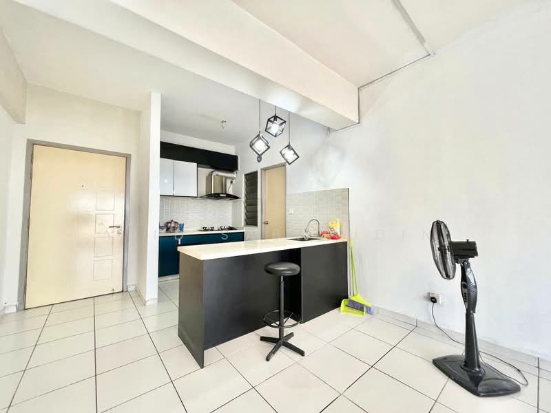 Axis Residence untuk Untuk Dijual - RM 310,000, Mac 2026 - Kitchen - PropertyGuru.com.my