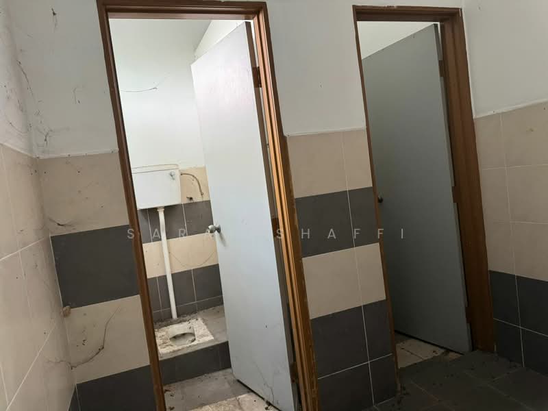 Industrial Land for Rent in Iskandar Puteri (Nusajaya) (Johor) - Sarah Shaffi - Bathroom - PropertyGuru.com.my