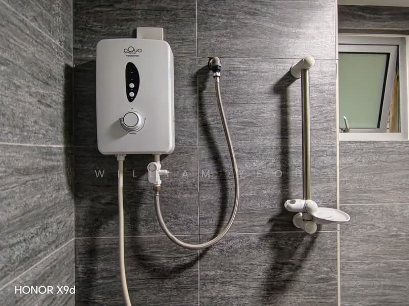 Servis Apartment untuk Disewa di Gaya Resort Homes - William Yeoh - Bathroom - PropertyGuru.com.my