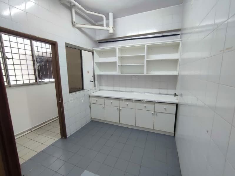 Condominium for Sale at The Pearl (Pearl Point) - Joyce Tiong - Kitchen - PropertyGuru.com.my