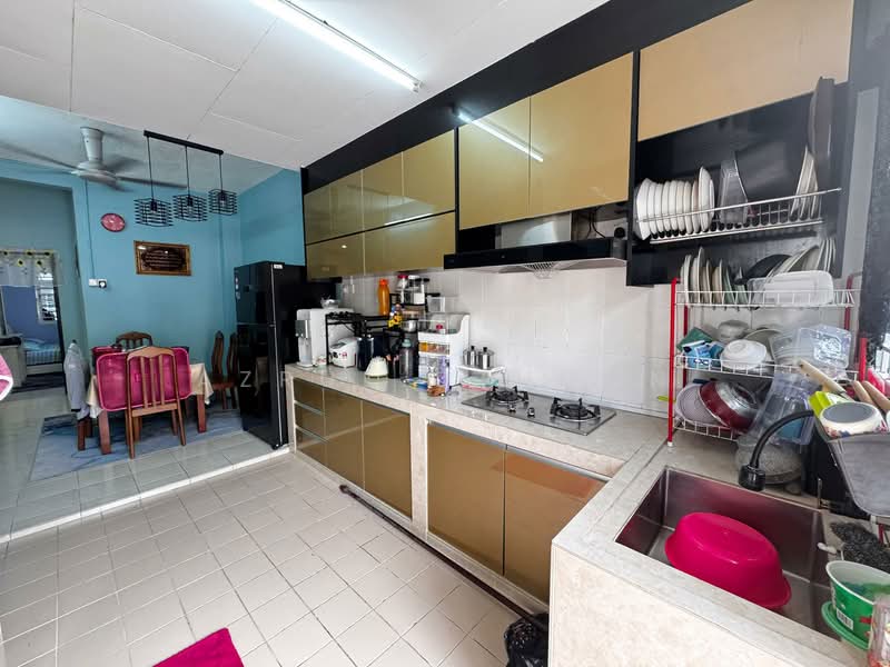 1-storey Terraced House for Sale in Kuala Pilah (Negeri Sembilan) - Azrul Othman - Kitchen - PropertyGuru.com.my