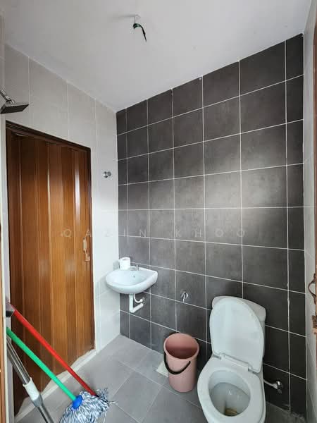 2-storey Terraced House for Sale in Taman Ampang (Ipoh) - Qazin Khoo - Bathroom - PropertyGuru.com.my