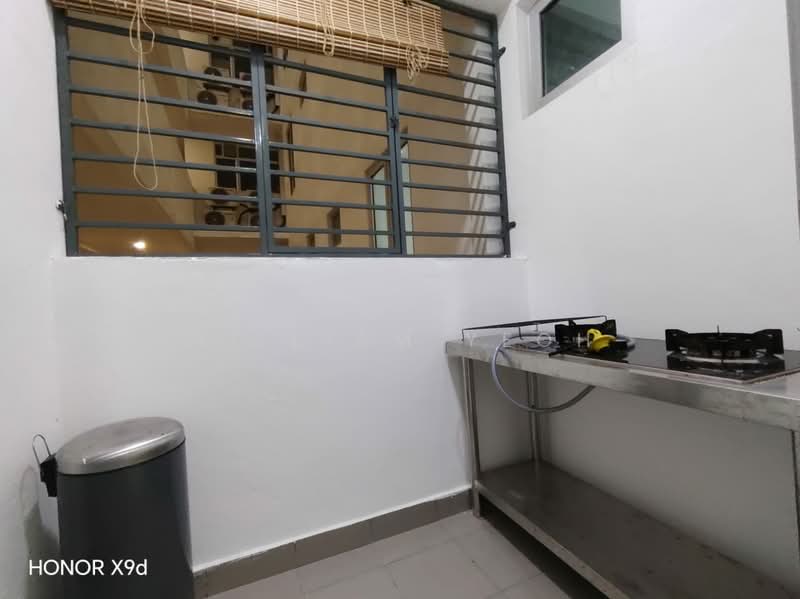 Service Residence for Rent at Gaya Resort Homes - William Yeoh - Kitchen - PropertyGuru.com.my