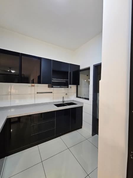 Condominium for Sale at The Holmes 2 - KINKI CHAN - Kitchen - PropertyGuru.com.my