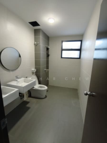 3-storey Terraced House for Sale in Setia Utama (Setia Alam) - Bee Har Chew - Bathroom - PropertyGuru.com.my