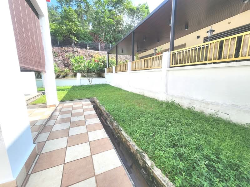 Semi-Detached House for Rent in Seremban (Negeri Sembilan) - Jovie Lee - Exterior - PropertyGuru.com.my