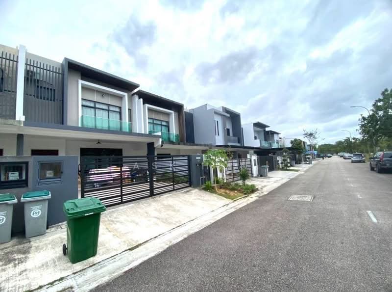 Danga Sutera untuk Untuk Dijual - RM 1,200,000, Mac 2026 - Exterior - PropertyGuru.com.my