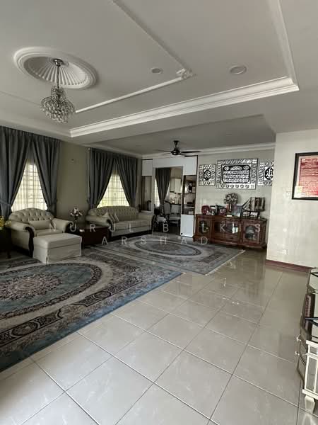 Villa Perdana untuk Untuk Dijual - RM 1,200,000, Mac 2026 - Living Room - PropertyGuru.com.my