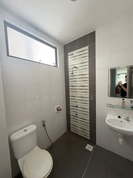 Cluster House for Sale in Taman Skudai Indah (Skudai) - Zoey Lee - Bathroom - PropertyGuru.com.my