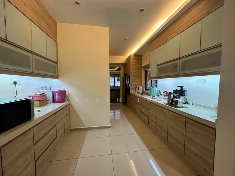 Semi-Detached House for Sale in Sutera Damansara (Damansara Damai) - Kelven Tan - Kitchen - PropertyGuru.com.my