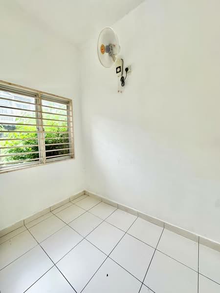 2-storey Terraced House for Sale in Bandar Bukit Raja (Klang) - Deeya Yusof - Interior - PropertyGuru.com.my