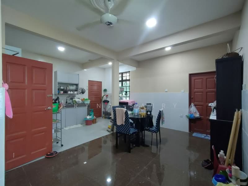 Seksyen 9 untuk Untuk Dijual - RM 1,950,000, Mac 2026 - Kitchen - PropertyGuru.com.my