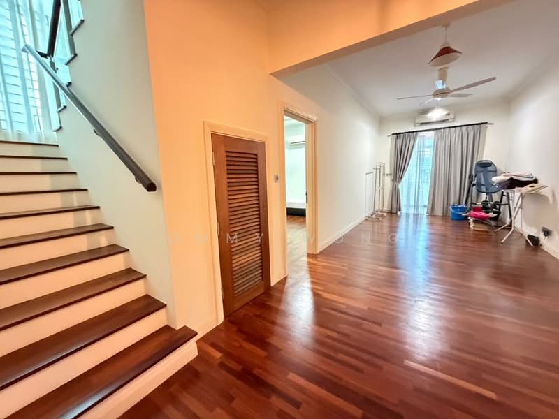 Taman Taming Indah 2 untuk Untuk Dijual - RM 1,380,000, Mac 2026 - Living Room - PropertyGuru.com.my