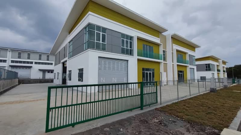 Warehouse for Rent in Ayer Keroh (Melaka) - Joanne Lim - Exterior - PropertyGuru.com.my