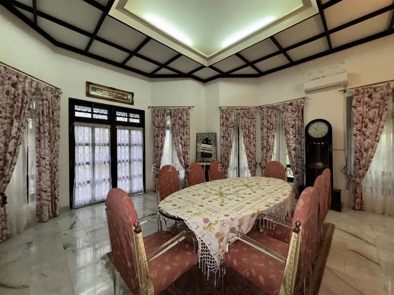 Bungalow for Sale in Hulu Langat (Selangor) - Mezzie . - Dining Room - PropertyGuru.com.my