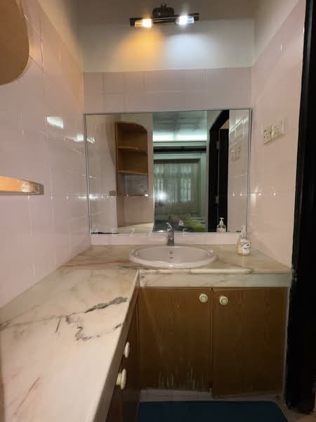 Bungalow for Sale in Hulu Langat (Selangor) - Mezzie . - Bathroom - PropertyGuru.com.my