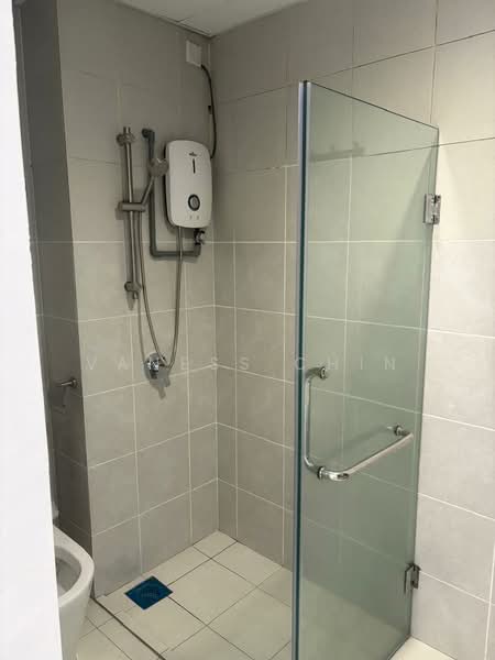 Service Residence for Rent at Centrestage Designer Suite - Vaness Chin - Bathroom - PropertyGuru.com.my