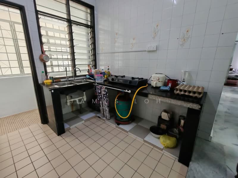 Apartment for Sale at Subang Perdana Goodyear Court 7 - James Loh - Kitchen - PropertyGuru.com.my