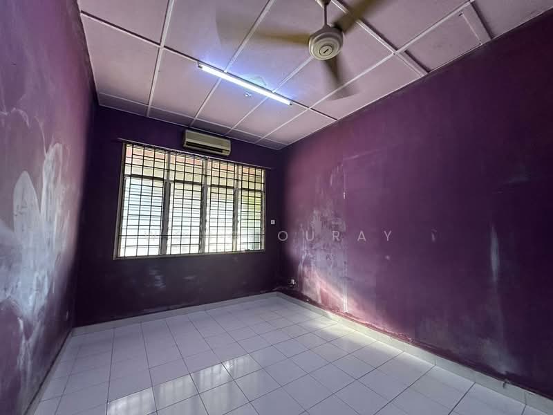 2-storey Terraced House for Sale in Taman Perling (Perling) - Wong Ouray - Interior - PropertyGuru.com.my