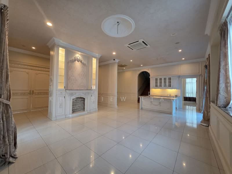 Cluster House for Sale in Bukit Indah (Iskandar Puteri (Nusajaya)) - Kho Siew Lian - Living Room - PropertyGuru.com.my