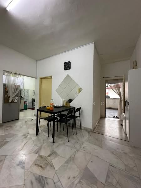 Apartment for Sale at Pangsapuri Lagoon Perdana - Deeya Yusof - PropertyGuru.com.my