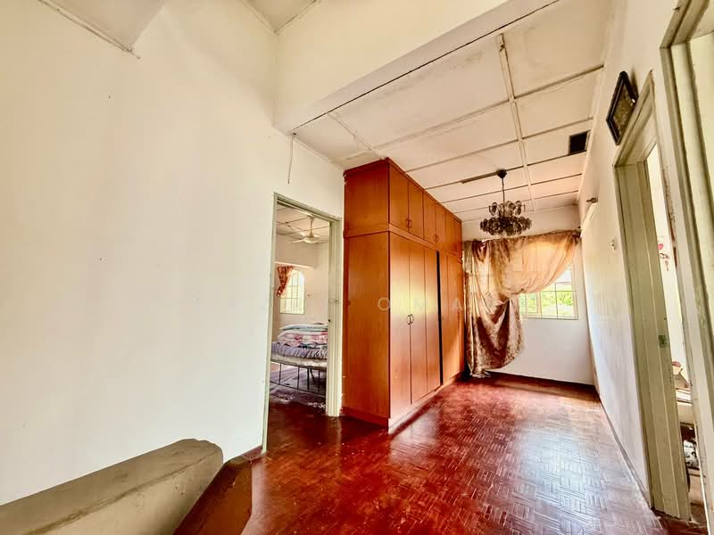 2-storey Terraced House for Sale in Shah Alam (Selangor) - Fazri Omar - Bedroom - PropertyGuru.com.my