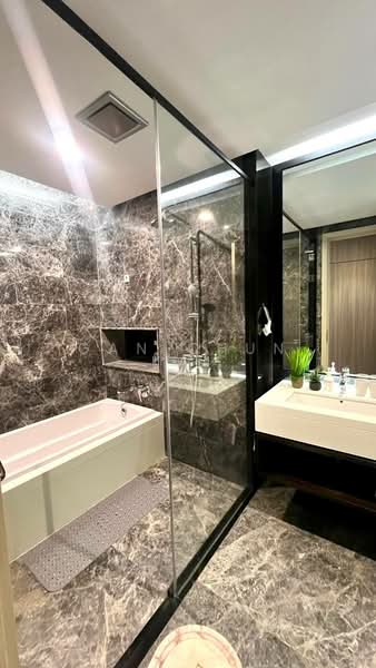 Straits Residences untuk Untuk Disewa - RM 5,800 /bulan, Mac 2026 - Bathroom - PropertyGuru.com.my