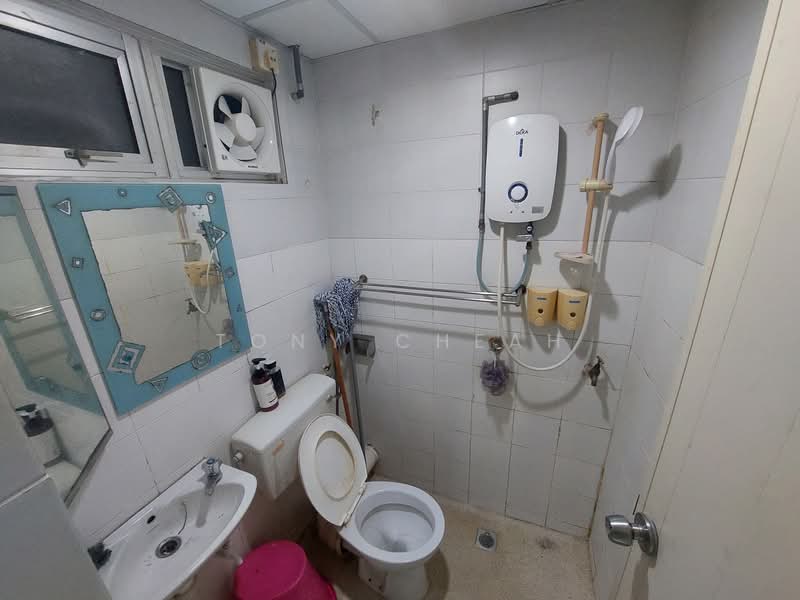 Sri Ivori Apartment untuk Untuk Dijual - RM 280,000, Apr 2026 - Bathroom - PropertyGuru.com.my