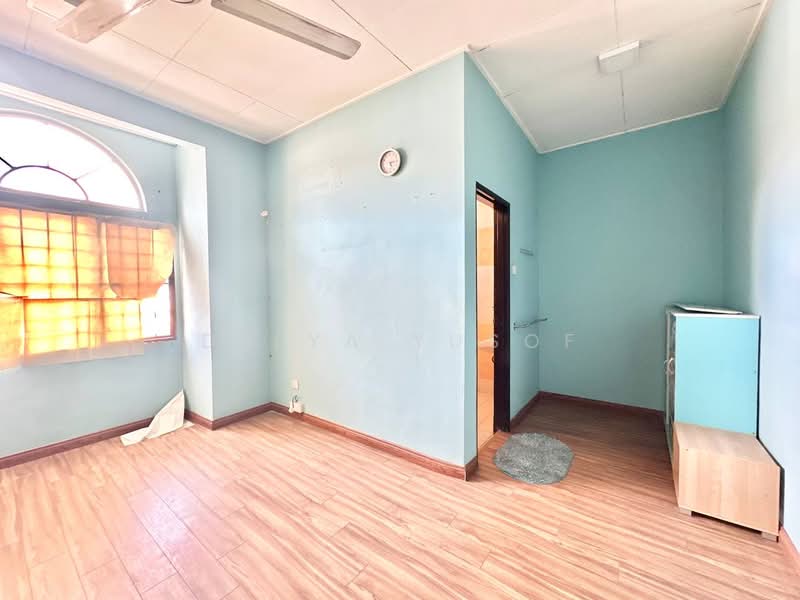 3-storey Terraced House for Sale in Seksyen U5 (Shah Alam) - Deeya Yusof - PropertyGuru.com.my