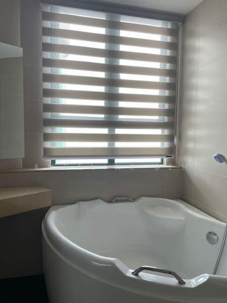 Silverton Condominium untuk Untuk Disewa - RM 6,900 /bulan, Mac 2026 - Bathroom - PropertyGuru.com.my