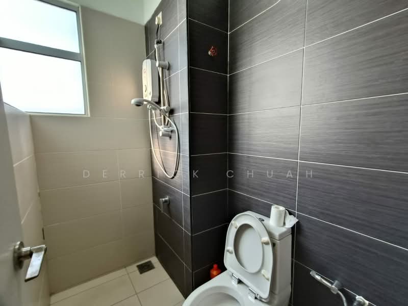 Service Residence for Sale at Manhattan - Derrick Chuah - Bathroom - PropertyGuru.com.my