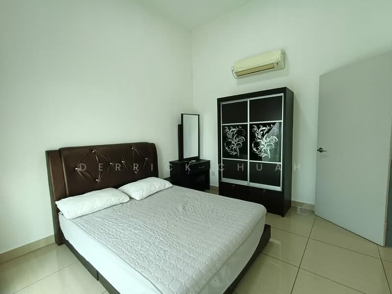 Service Residence for Sale at Manhattan - Derrick Chuah - Bedroom - PropertyGuru.com.my