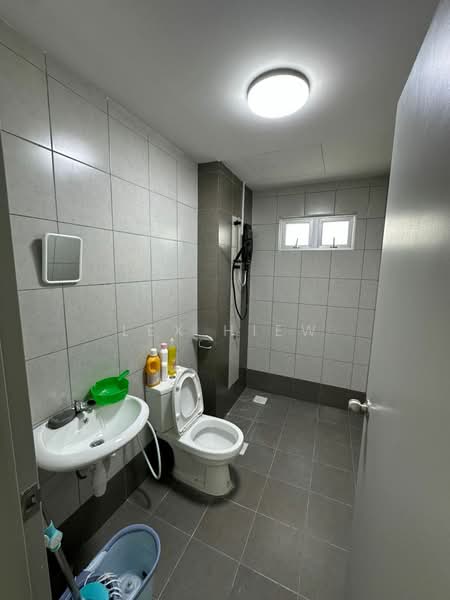 Service Residence for Rent at One 49 Residence - Lex Hiew - Bathroom - PropertyGuru.com.my