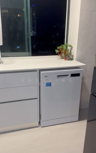 Silverton Condominium untuk Untuk Disewa - RM 6,000 /bulan, Mac 2026 - Kitchen - PropertyGuru.com.my