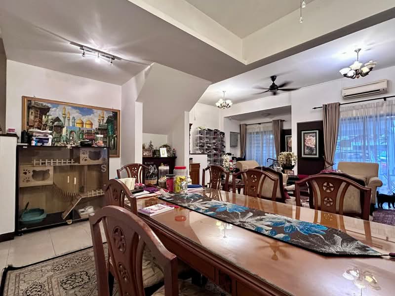 Laman Sanur untuk Untuk Dijual - RM 855,000, Mac 2026 - Dining Room - PropertyGuru.com.my