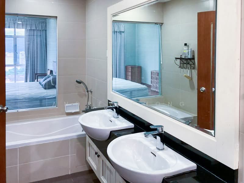 Condominium for Sale at Hillcrest Residences - Andrew Chong - Bathroom - PropertyGuru.com.my